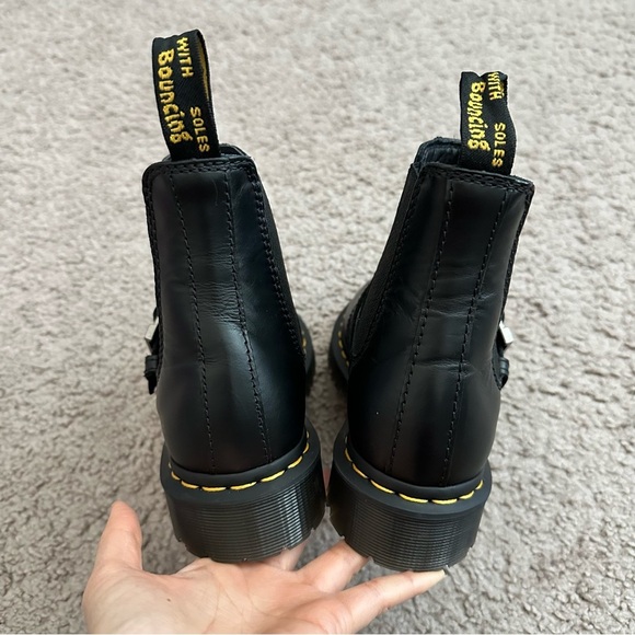 Dr. Martens 2976 Chelsea Buckle Leather Boot Womens 5 - Picture 7 of 13